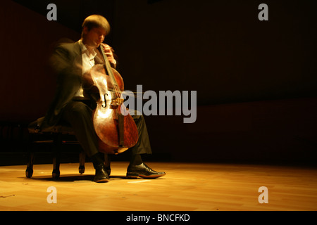 Musicien à "La Folle Journée", un festival de musique classique annuel tenu à Nantes (44) Banque D'Images