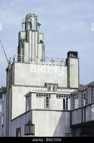 Le palais Stoclet Bruxelles, Belgique, conçu par Josef Hoffmann (Sécession Vienne architecte designer)1905-11. Détail de la tour. Banque D'Images