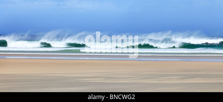 Journée d'été à Windy Reef beach, à l'île de Lewis, Hébrides extérieures, en Écosse Banque D'Images
