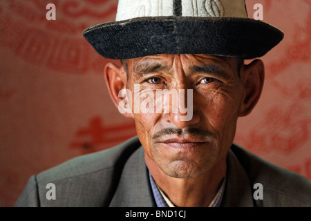 Homme ouïghour, Province du Xinjiang, Chine Banque D'Images