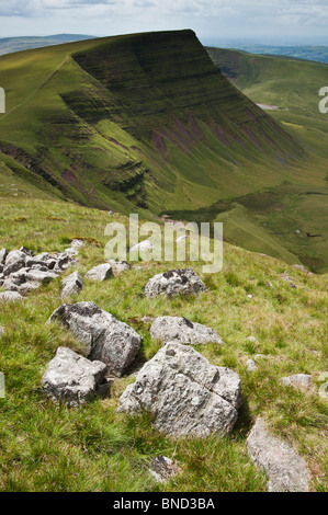 Vue vers Picws Du, Black Mountain, parc national de Brecon Beacons, le Pays de Galles Banque D'Images