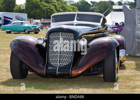 1936 Auburn Speedster Queue Bateau de James Hetfield à Goodwood Festival of Speed, Sussex, England, UK. Banque D'Images