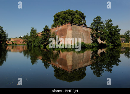 Citadelle de Spandau, Bastion Koenig et Moat, forteresse Renaissance, Spandau, Berlin, Germany, Europe Banque D'Images