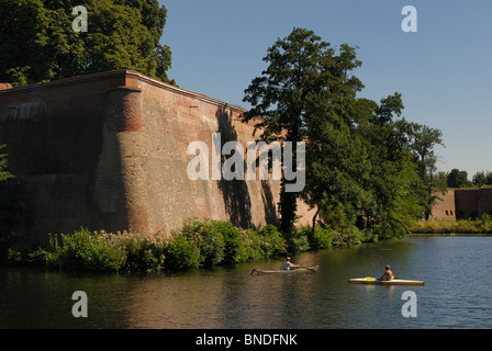 Citadelle de Spandau, Bastion Koenig et Moat, forteresse Renaissance, Spandau, Berlin, Germany, Europe Banque D'Images