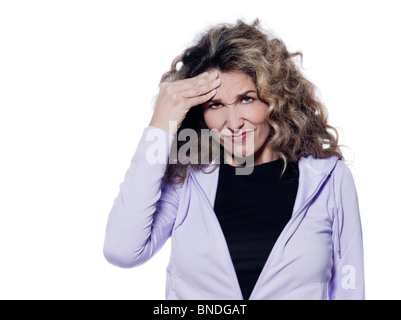 Woman portrait studio maux isolés sur fond blanc Banque D'Images