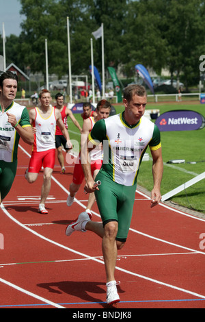 Guernesey remporte le 4x400m relais chez Natwest Island Games 2009, le 3 juillet 2009 Banque D'Images