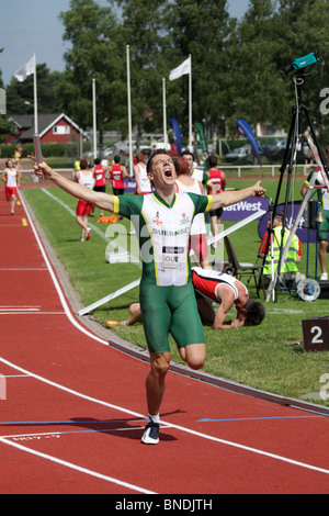 Guernesey remporte le 4x400m relais chez Natwest Island Games 2009, le 3 juillet 2009 Banque D'Images