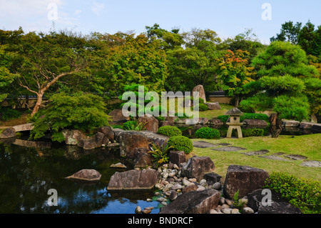 Tsukiyama-chisen-no-niwa, Koko-en Garden, préfecture de Hyogo, région du Kansai, l'île de Honshu, Japon Banque D'Images