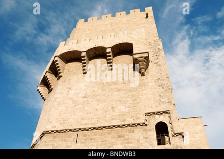 Torres de Serranos, la monumentale ville gothique portes de Valence, en Espagne. Banque D'Images