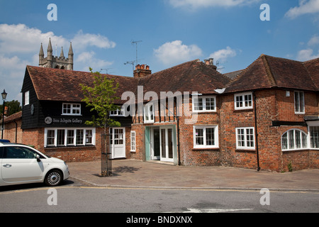 Galerie New Ashgate et église St Andrews, Farnham Surrey Banque D'Images