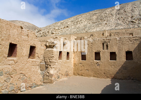 Ruines d'un bâtiment, les ruines Inca, Pisco, Ica, Pérou Région Banque D'Images