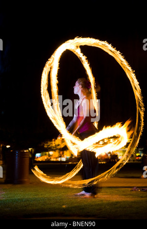 Fire dancer Queenstown Nouvelle Zelande Banque D'Images
