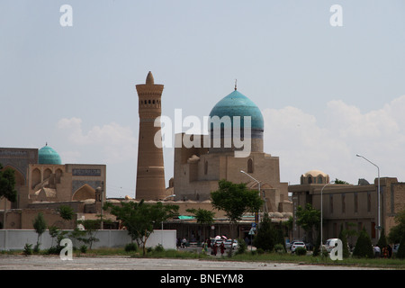 Minaret Kalyan et Masjid-i Kalân à Boukhara, Ouzbékistan Banque D'Images