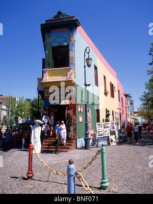 Les bâtiments aux couleurs pastel, la rue Caminito, la Boca, Buenos Aires, Argentine Banque D'Images