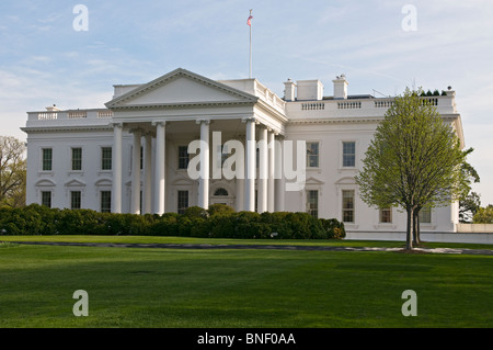 Nous la Maison Blanche de la pelouse nord, printemps 2010, à Washington DC. Banque D'Images