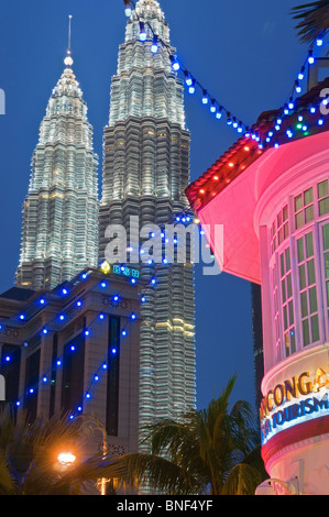 Les Tours Petronas Kuala Lumpur, en Malaisie Banque D'Images