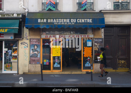 Extérieur Bar le quartier du Marais centre de Paris France Europe Banque D'Images