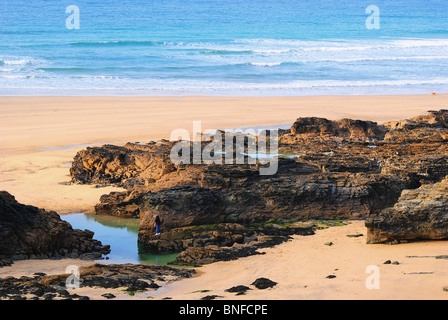 Gwithian Cornwall Beach, Sea et la piscine Banque D'Images