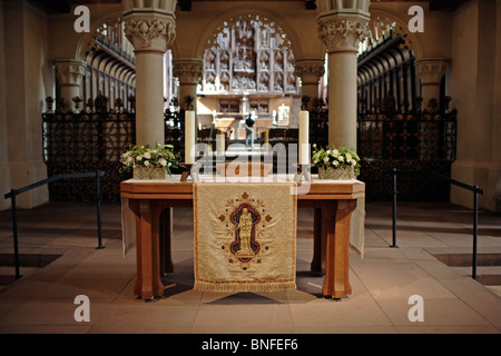 Un petit autel dans la Cathédrale de Saint Pierre, Schleswig, Allemagne Banque D'Images