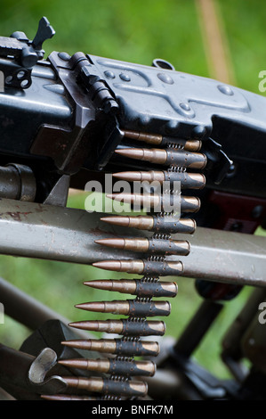 WW2 armée allemande MG 34 balle de mitrailleuse avec ceinture. Re historique l'incorporation. Banque D'Images