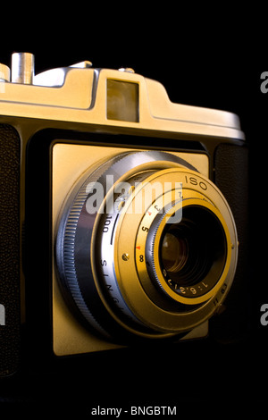 Old vintage appareil photo moyen format télémétrique Banque D'Images