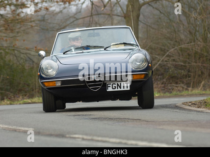 1971 Alfa Romeo Spider Kamm queue ou voiture de sport italienne arrière carré Banque D'Images