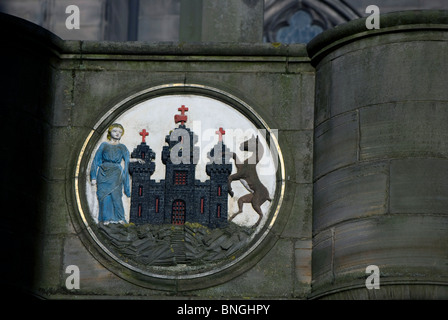 Ville d'Édimbourg cimier sur le Mercat Cross dans le Royal Mile, Édimbourg, Écosse. Banque D'Images