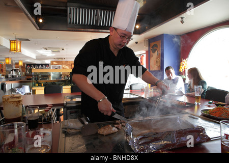 Cuisson sur le gril Cuisson à Koi à Édimbourg Banque D'Images