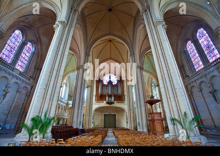 Europe, France, Vienne (86), Poitiers, Cathédrale de Saint-Pierre Banque D'Images