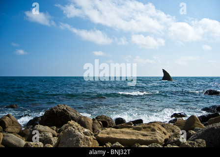 Vue sur un requin-comme dans la montagne noire, la Cape Meganom Banque D'Images