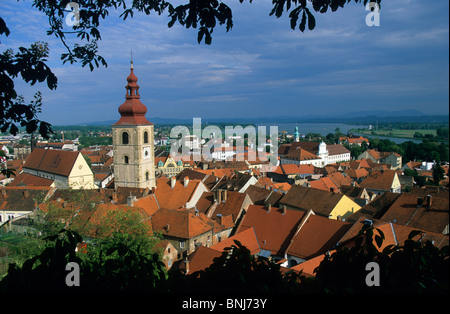 La Slovénie ville ville Vieille Ville vue depuis le château de la rivière Drava Ptuj verrouillage flux ville Banque D'Images