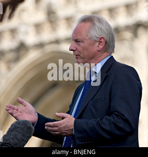 Francis MAUDE, député conservateur d'Horsham Royaume-uni Commissaire général (2010) Banque D'Images