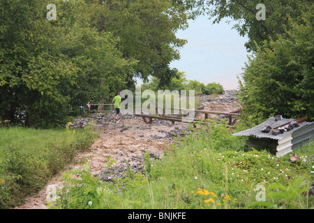 Oberland bernois Suisse tempêtes orages roseaux supérieur Bach inondation-pont en pierre d'assurance d'assurance de la nature de l'eau Banque D'Images