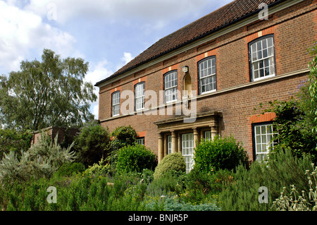 Southmeade Building, University of Leicester Botanic Garden Banque D'Images