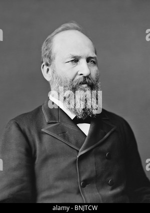 Portrait photo c1870s d'un James Garfield (1831 - 1881) - le 20e président des États-Unis (mars - sept 1881)  + deuxième à être assassiné. Banque D'Images