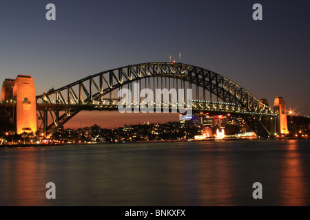 Sydney Harbour Bridge au coucher du soleil Banque D'Images