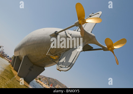 Issac Peral Submarine inventé par Isaac Peral (né à Carthagène) qui est monté sur le front de Cartagena Murcia , Espagne Banque D'Images