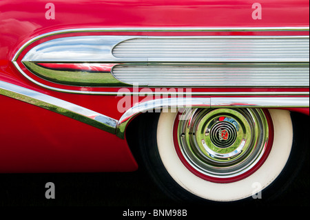 1958 Buick special rouge. 2 portes Buick convertible spécial. Classic American fifties location Banque D'Images