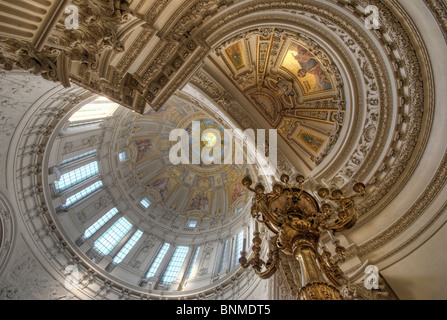 L'intérieur, vue du balcon dans le dôme de fresques, Cathédrale de Berlin, Mitte, Berlin, Germany, Europe Banque D'Images