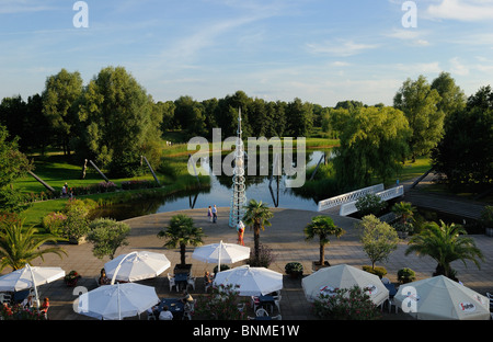 'Kalenderplatz' dans le Britzer Garten, BUGA, parc municipal, grand quartier Britz, quartier Neukölln, Berlin, Germany, Europe Banque D'Images