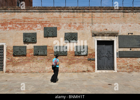 Venise. L'Italie. Mémorial de l'holocauste juif. Banque D'Images