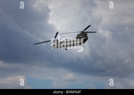 Boeing Chinook rotor double hélicoptère militaire. Banque D'Images