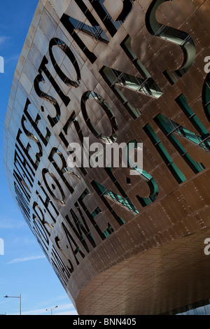 Façade du Wales Millennium Centre, Cardiff, Pays de Galles, Royaume-Uni Banque D'Images