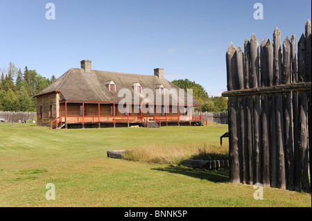 Stockade Grand Portage National Monument Côte-Nord Minnesota USA America United States of America house fence Banque D'Images