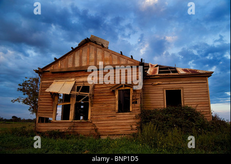 Maison de ferme à l'abandon Banque D'Images