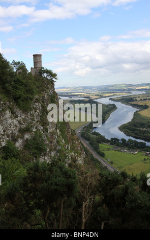 Tower Hill et de Kinnoull sur rivière Tay Perthshire Scotland Juillet 2010 Banque D'Images