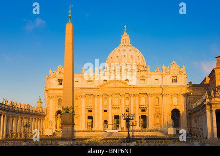 La Basilique Saint-Pierre, Vatican, Rome, Italie Banque D'Images