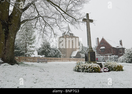 Neige tombant en Otford, dans le Kent Banque D'Images