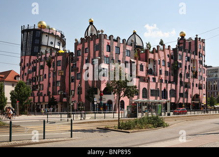 La Citadelle verte de Magdeburg conçu par Friedensreich Hundertwasser Banque D'Images