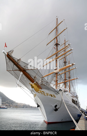 Sea Cloud 2 à côté du port de Gibraltar. Banque D'Images